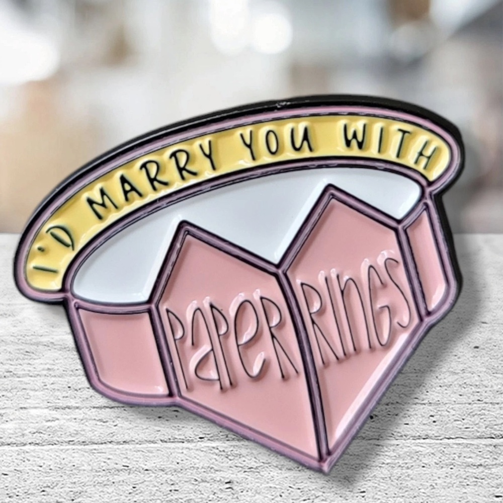 🎁Taylor Swift Inspired Paper Rings Enamel Pin